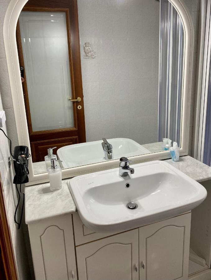 5Th Apartment Кунео Екстер'єр фото