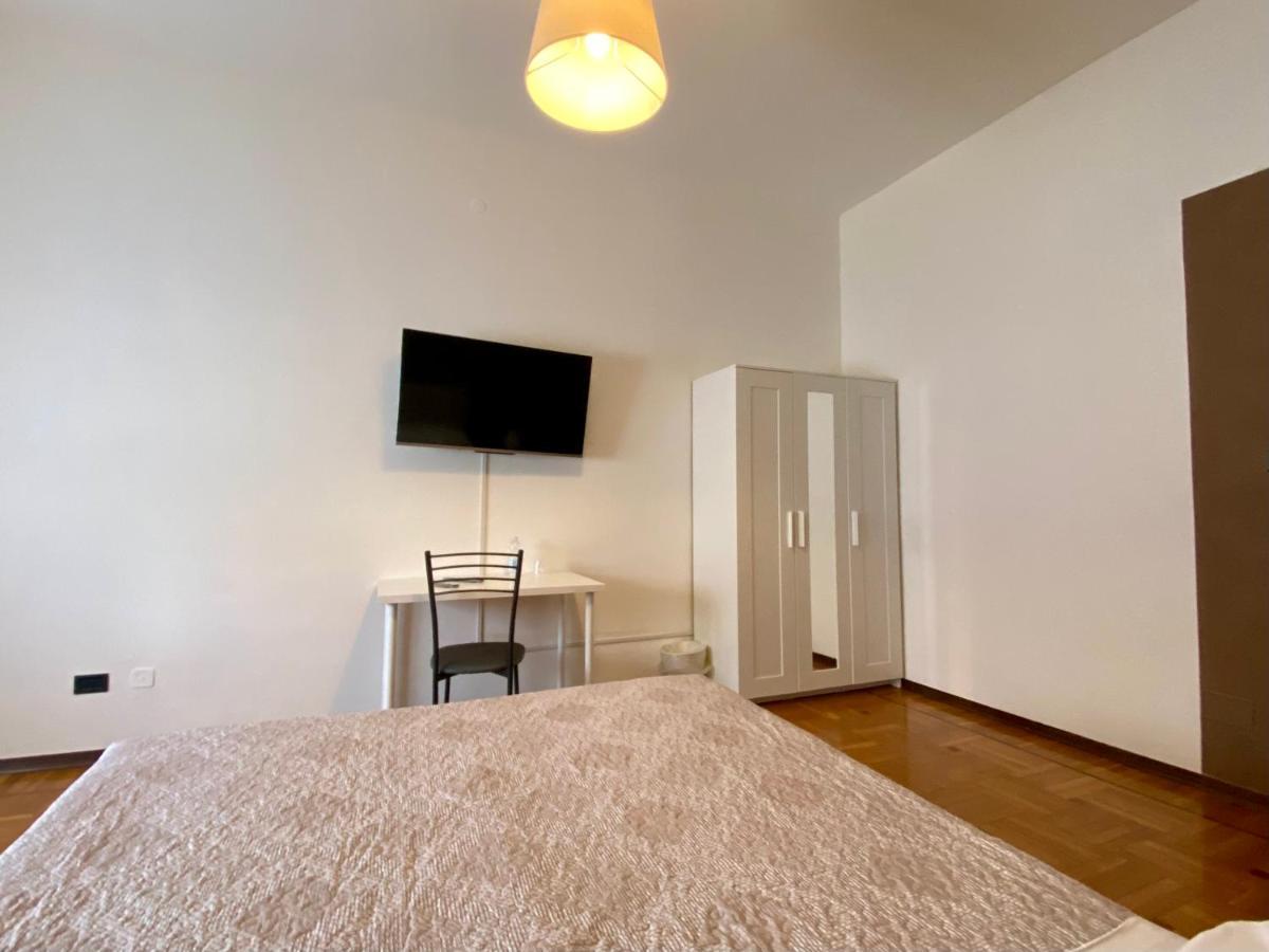 5Th Apartment Кунео Екстер'єр фото