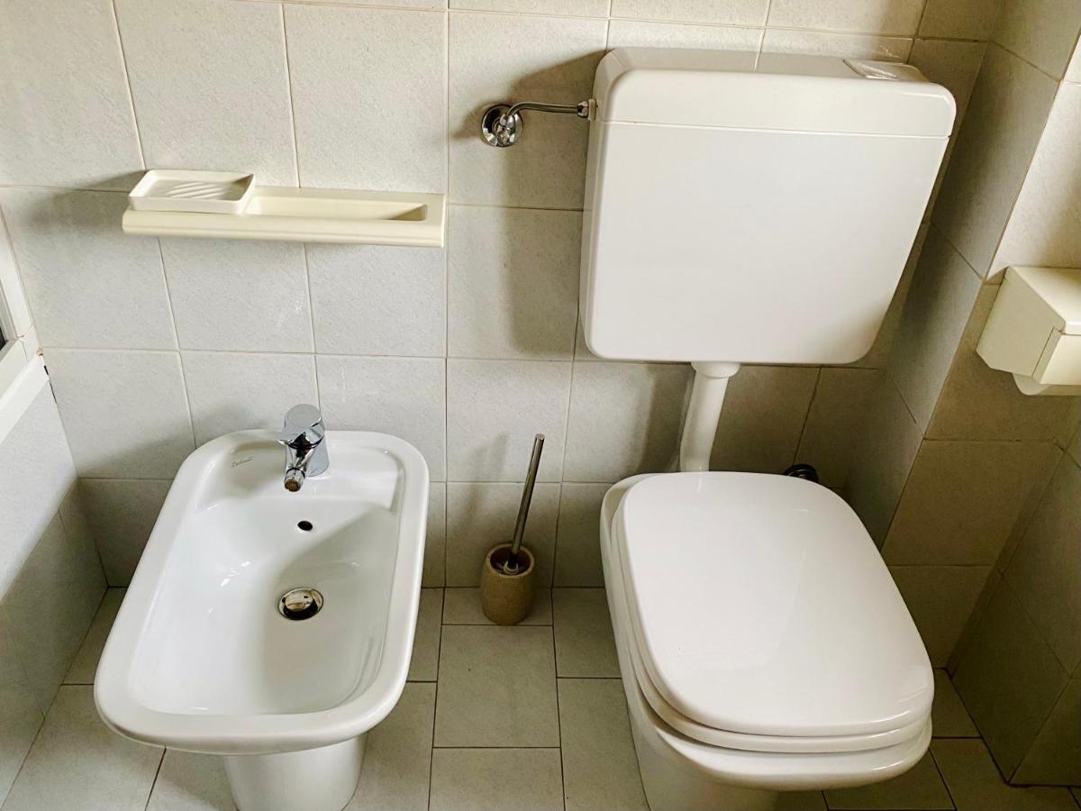 5Th Apartment Кунео Екстер'єр фото